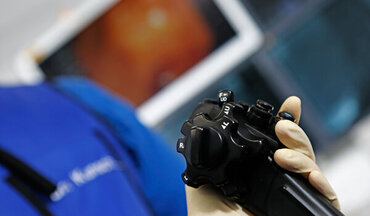 Detailaufnahme eines Endoskopie-Aufsatzes.